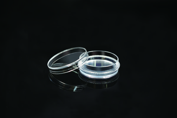 35mm Dish with Gripping Ring